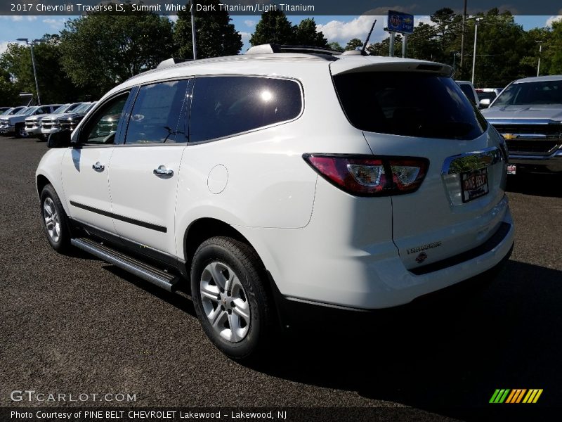 Summit White / Dark Titanium/Light Titanium 2017 Chevrolet Traverse LS