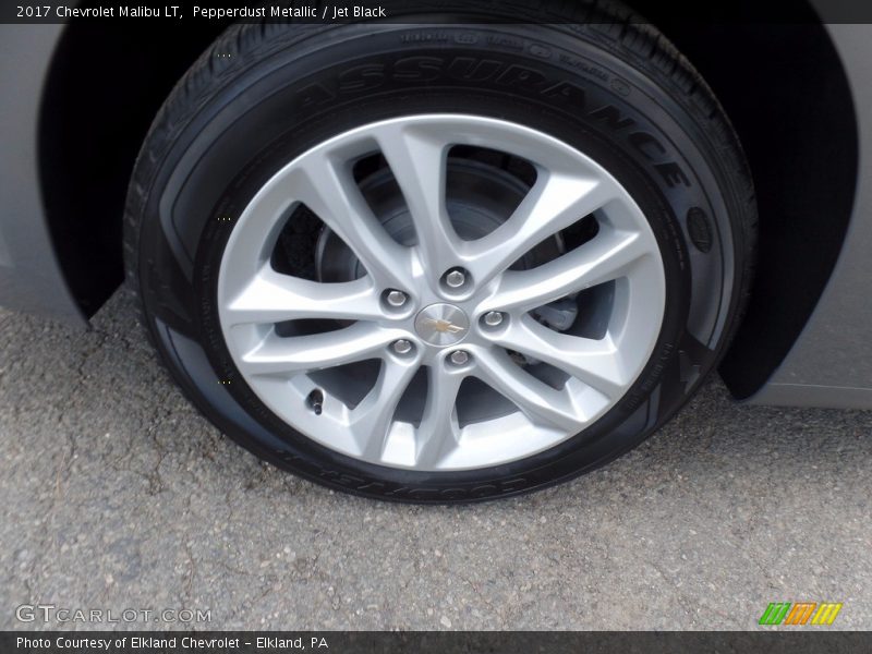 Pepperdust Metallic / Jet Black 2017 Chevrolet Malibu LT