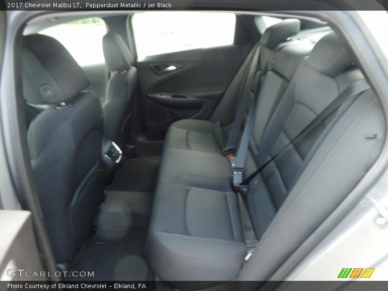Pepperdust Metallic / Jet Black 2017 Chevrolet Malibu LT