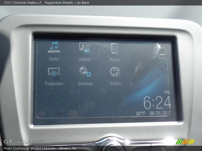 Pepperdust Metallic / Jet Black 2017 Chevrolet Malibu LT
