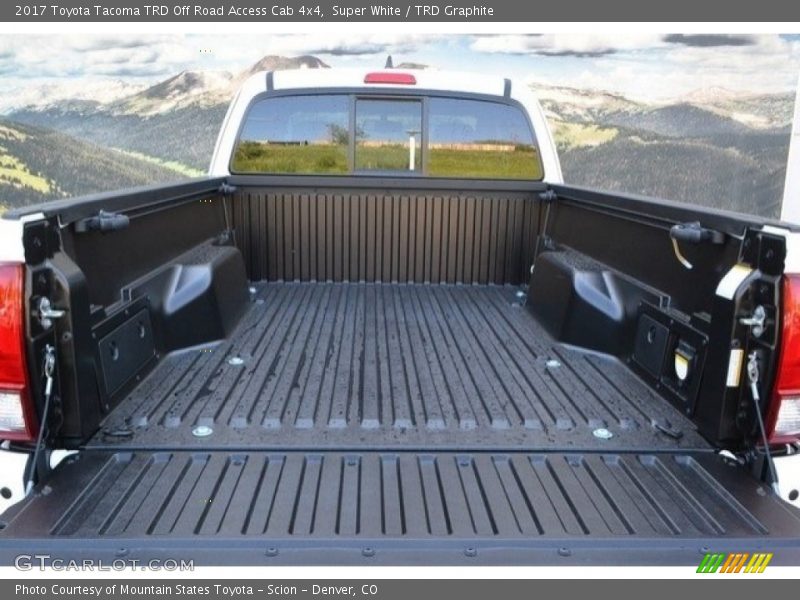Super White / TRD Graphite 2017 Toyota Tacoma TRD Off Road Access Cab 4x4