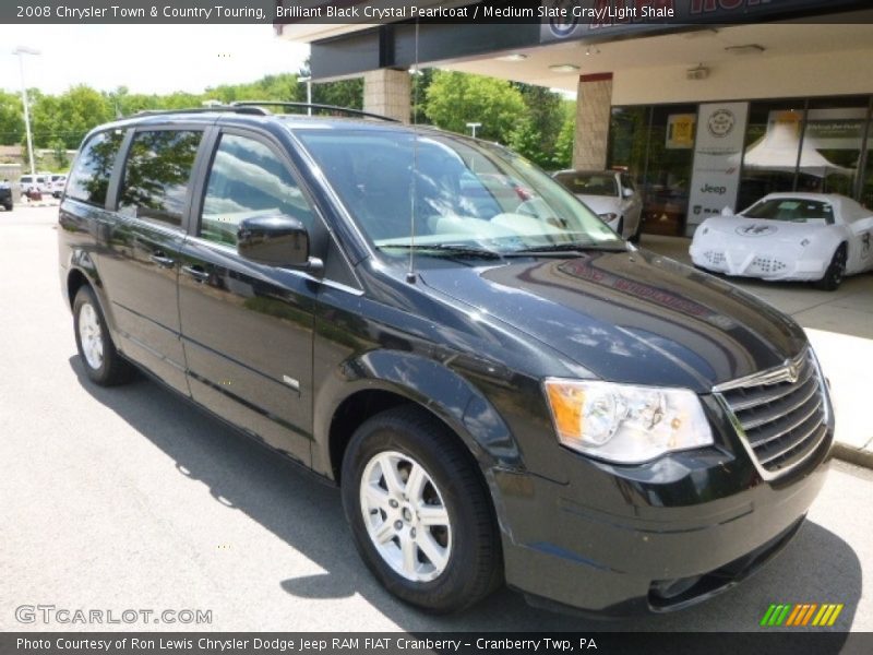 Brilliant Black Crystal Pearlcoat / Medium Slate Gray/Light Shale 2008 Chrysler Town & Country Touring