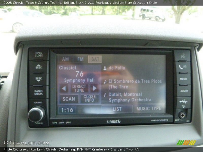 Brilliant Black Crystal Pearlcoat / Medium Slate Gray/Light Shale 2008 Chrysler Town & Country Touring