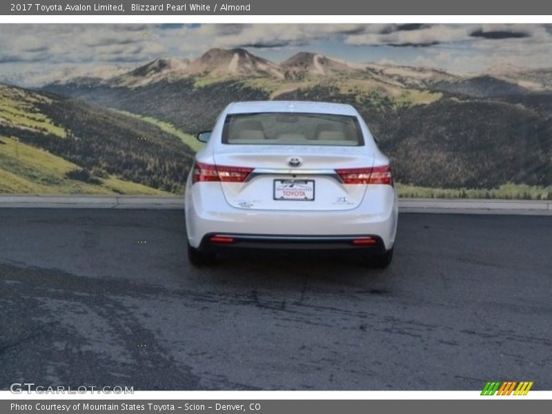 Blizzard Pearl White / Almond 2017 Toyota Avalon Limited