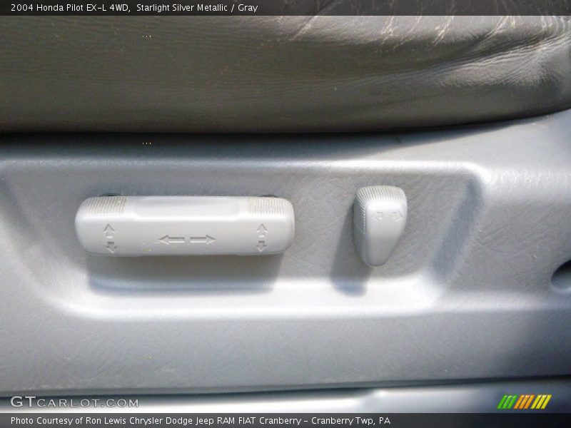 Starlight Silver Metallic / Gray 2004 Honda Pilot EX-L 4WD