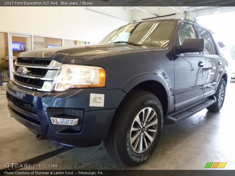 Blue Jeans / Ebony 2017 Ford Expedition XLT 4x4
