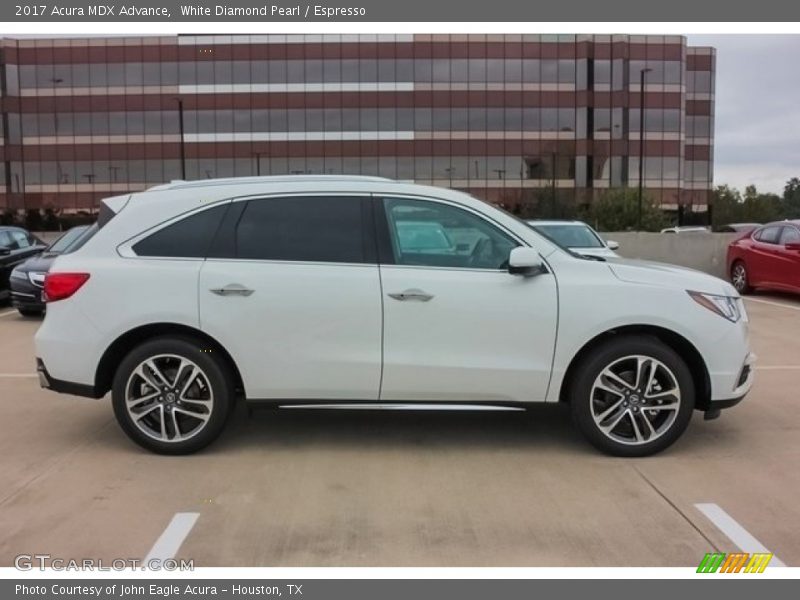 White Diamond Pearl / Espresso 2017 Acura MDX Advance