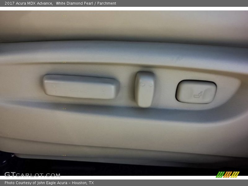 White Diamond Pearl / Parchment 2017 Acura MDX Advance