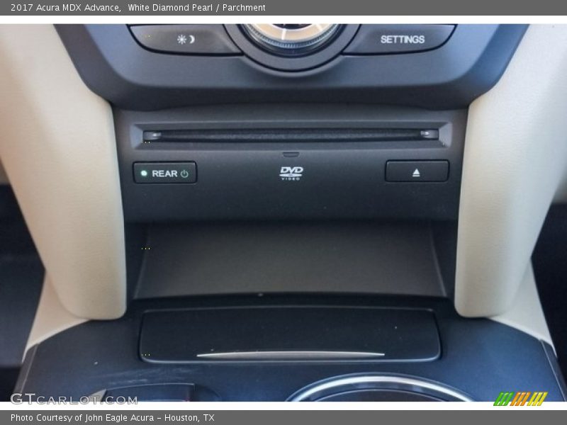 White Diamond Pearl / Parchment 2017 Acura MDX Advance