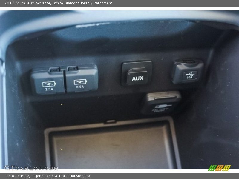 White Diamond Pearl / Parchment 2017 Acura MDX Advance