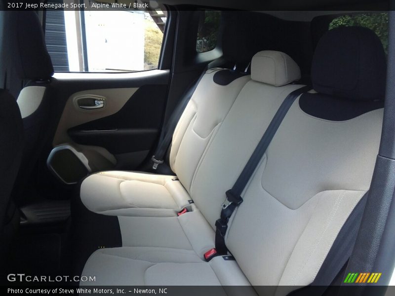Alpine White / Black 2017 Jeep Renegade Sport