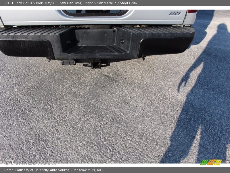 Ingot Silver Metallic / Steel Gray 2011 Ford F250 Super Duty XL Crew Cab 4x4