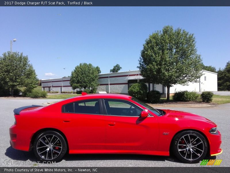 TorRed / Black 2017 Dodge Charger R/T Scat Pack