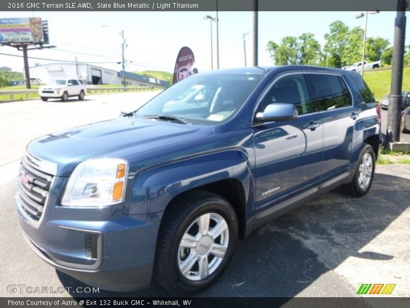 Front 3/4 View of 2016 Terrain SLE AWD