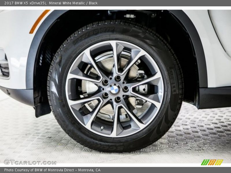 Mineral White Metallic / Black 2017 BMW X5 xDrive35i