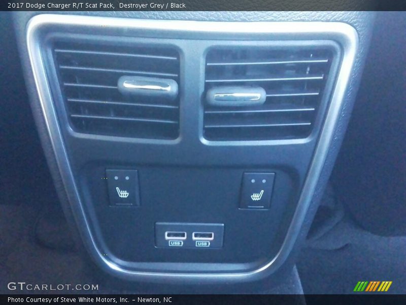 Destroyer Grey / Black 2017 Dodge Charger R/T Scat Pack