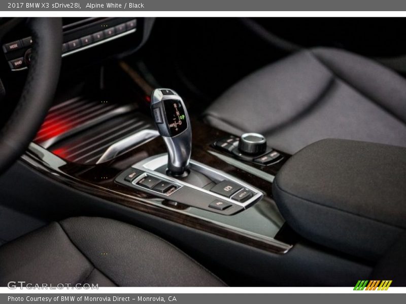 Alpine White / Black 2017 BMW X3 sDrive28i