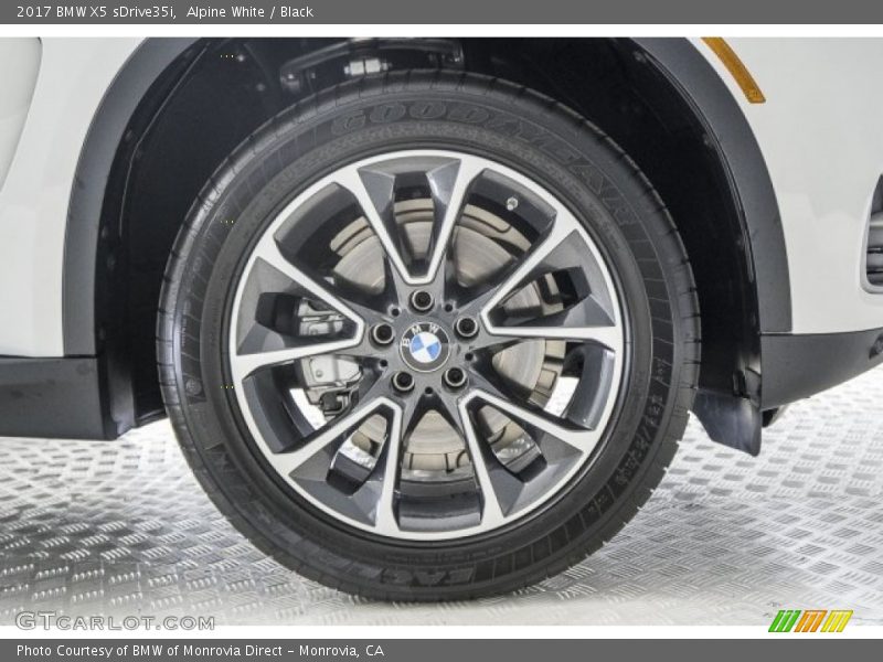 Alpine White / Black 2017 BMW X5 sDrive35i