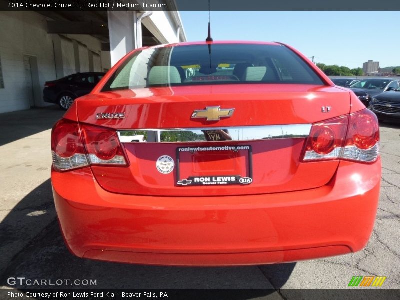 Red Hot / Medium Titanium 2014 Chevrolet Cruze LT