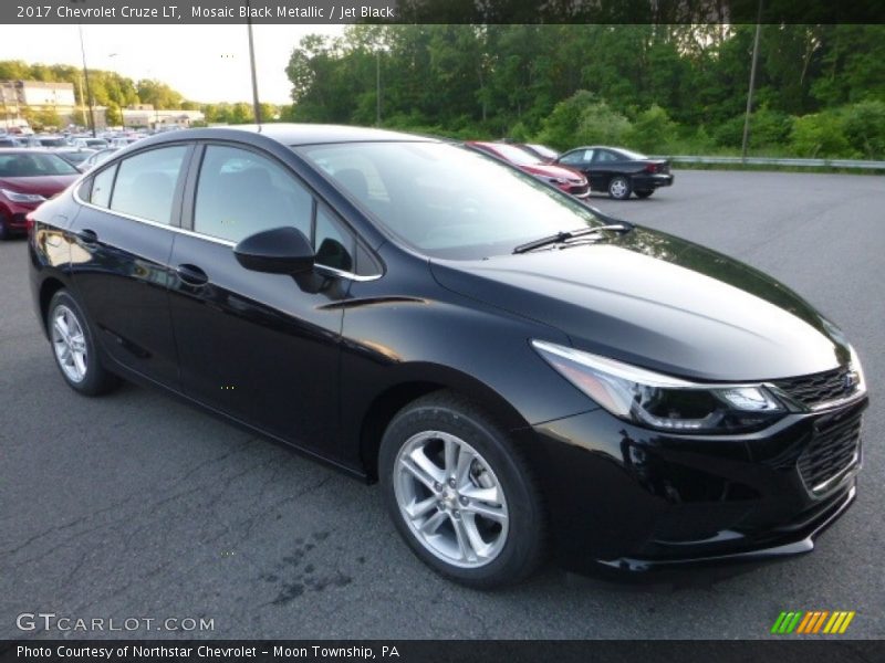 Mosaic Black Metallic / Jet Black 2017 Chevrolet Cruze LT