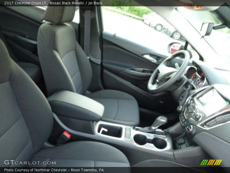 Mosaic Black Metallic / Jet Black 2017 Chevrolet Cruze LT