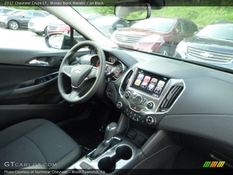 Mosaic Black Metallic / Jet Black 2017 Chevrolet Cruze LT