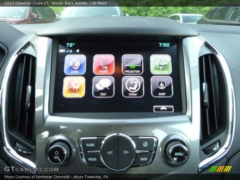 Mosaic Black Metallic / Jet Black 2017 Chevrolet Cruze LT