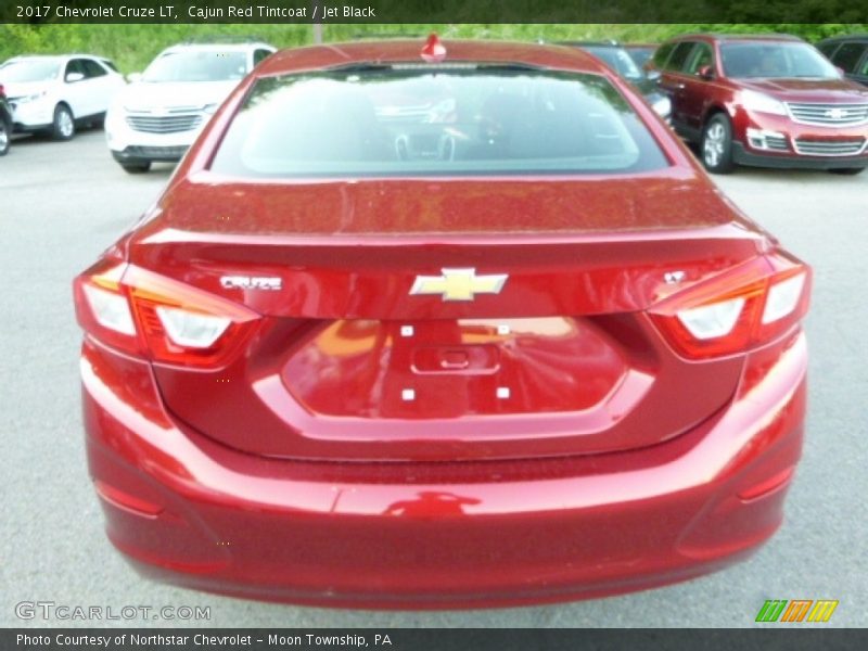 Cajun Red Tintcoat / Jet Black 2017 Chevrolet Cruze LT