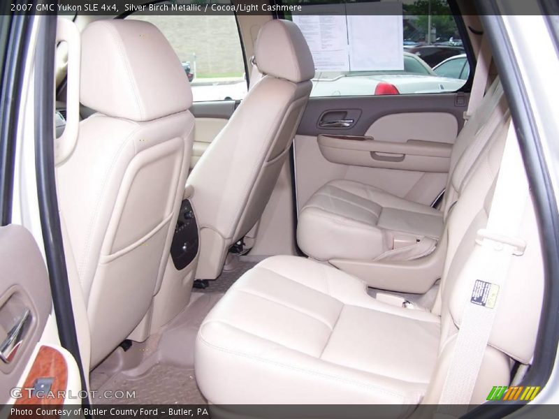 Silver Birch Metallic / Cocoa/Light Cashmere 2007 GMC Yukon SLE 4x4