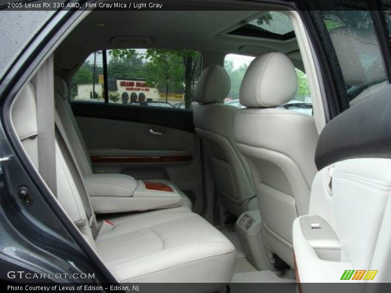 Flint Gray Mica / Light Gray 2005 Lexus RX 330 AWD