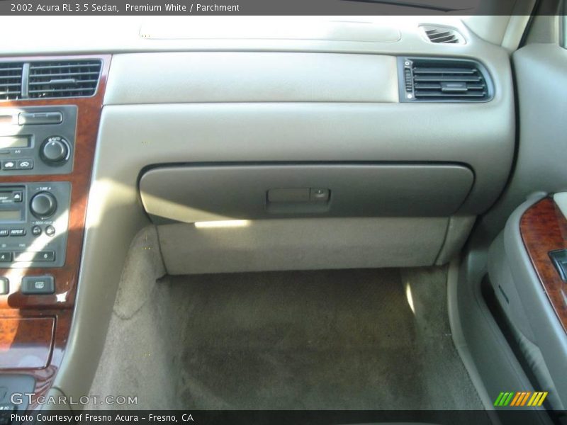 Premium White / Parchment 2002 Acura RL 3.5 Sedan