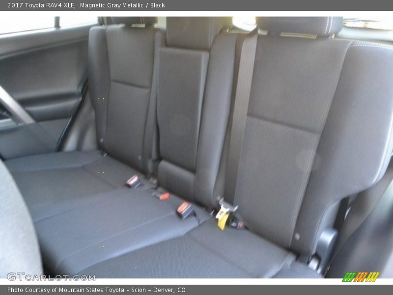 Magnetic Gray Metallic / Black 2017 Toyota RAV4 XLE