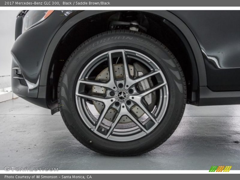Black / Saddle Brown/Black 2017 Mercedes-Benz GLC 300