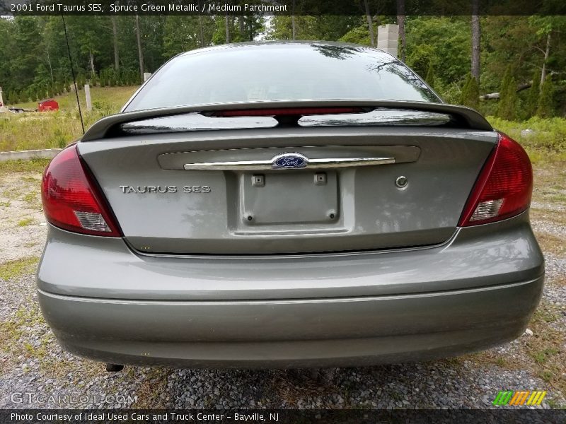 Spruce Green Metallic / Medium Parchment 2001 Ford Taurus SES