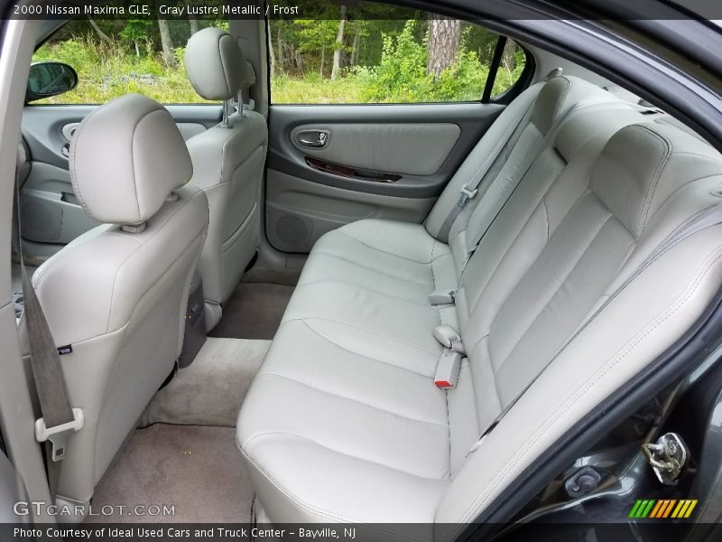 Gray Lustre Metallic / Frost 2000 Nissan Maxima GLE