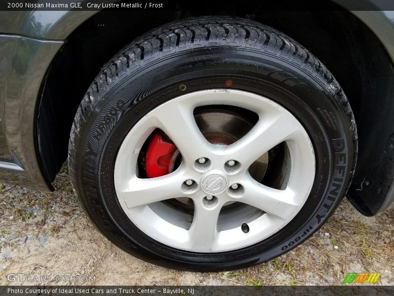 Gray Lustre Metallic / Frost 2000 Nissan Maxima GLE