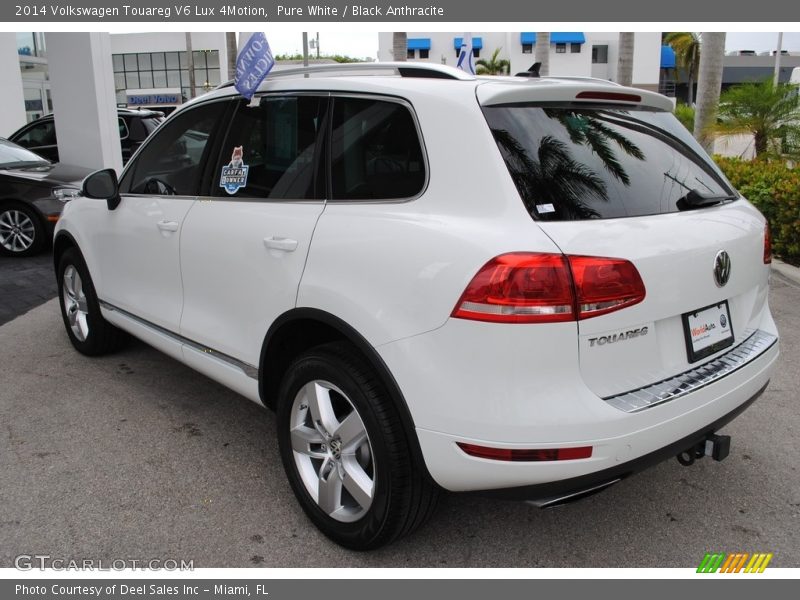 Pure White / Black Anthracite 2014 Volkswagen Touareg V6 Lux 4Motion