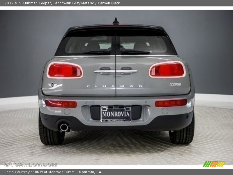 Moonwalk Grey Metallic / Carbon Black 2017 Mini Clubman Cooper