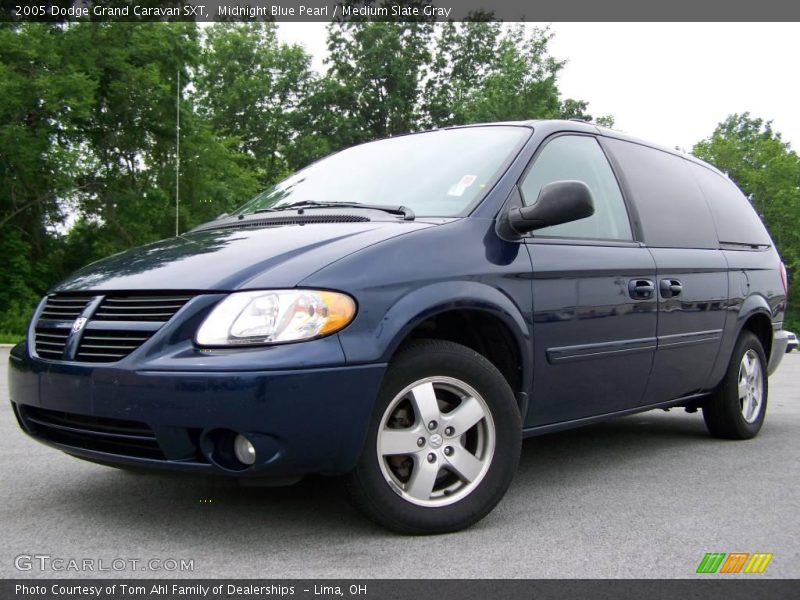 Midnight Blue Pearl / Medium Slate Gray 2005 Dodge Grand Caravan SXT