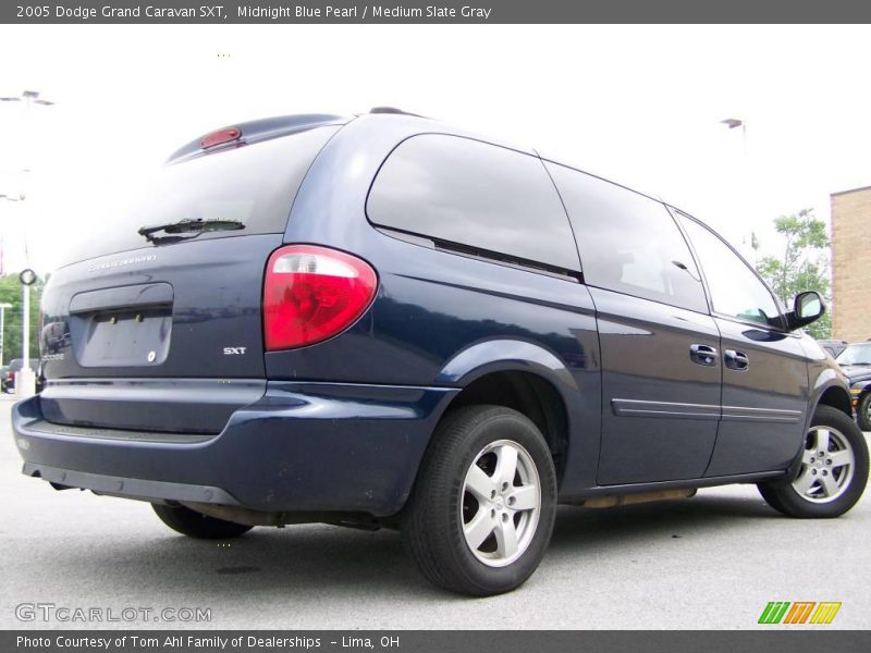 Midnight Blue Pearl / Medium Slate Gray 2005 Dodge Grand Caravan SXT