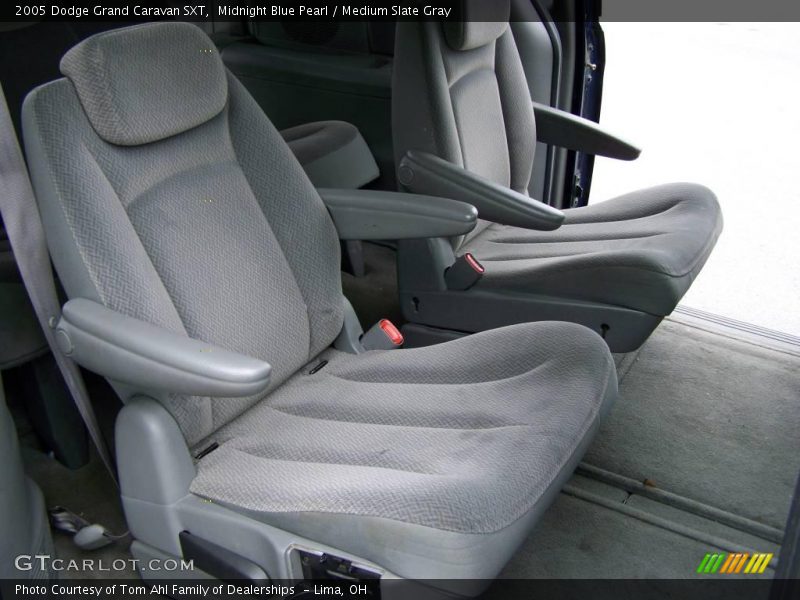 Midnight Blue Pearl / Medium Slate Gray 2005 Dodge Grand Caravan SXT