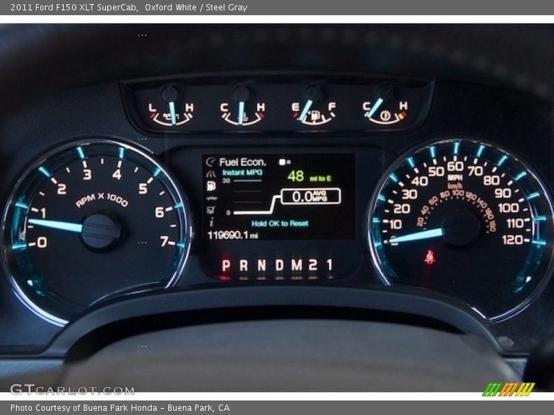 Oxford White / Steel Gray 2011 Ford F150 XLT SuperCab