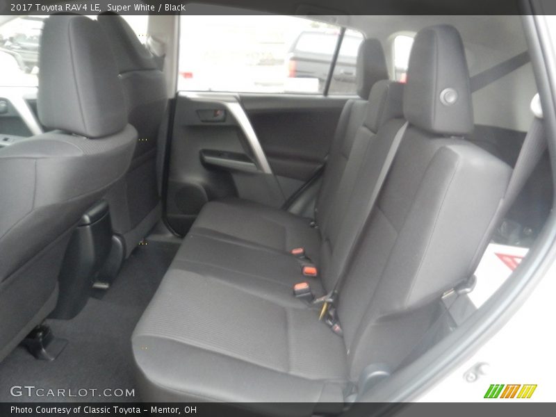 Super White / Black 2017 Toyota RAV4 LE