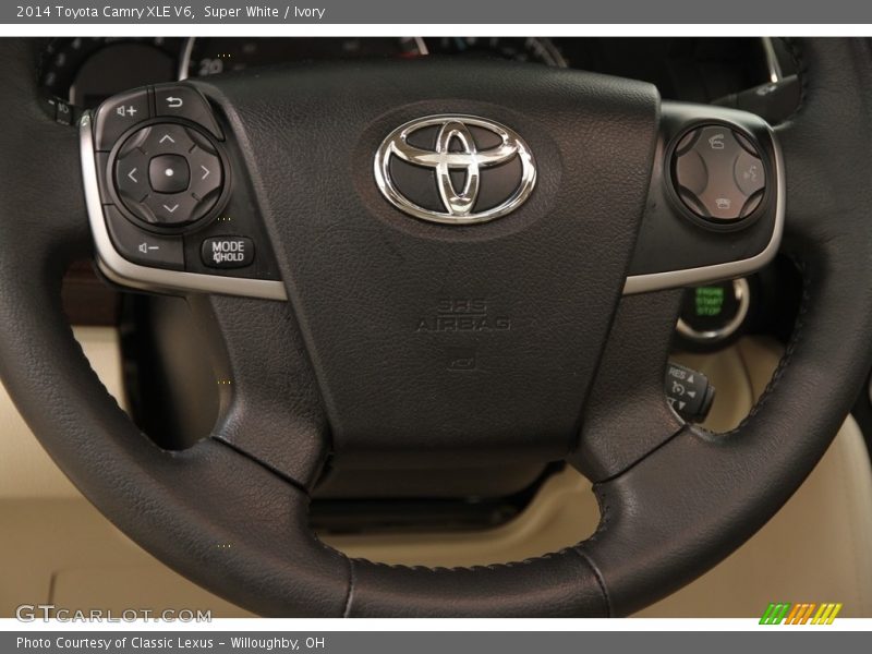 Super White / Ivory 2014 Toyota Camry XLE V6
