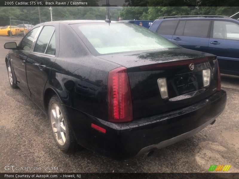 Black Raven / Cashmere 2005 Cadillac STS V6