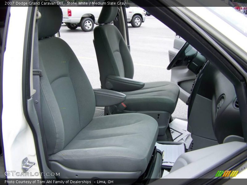 Stone White / Medium Slate Gray 2007 Dodge Grand Caravan SXT