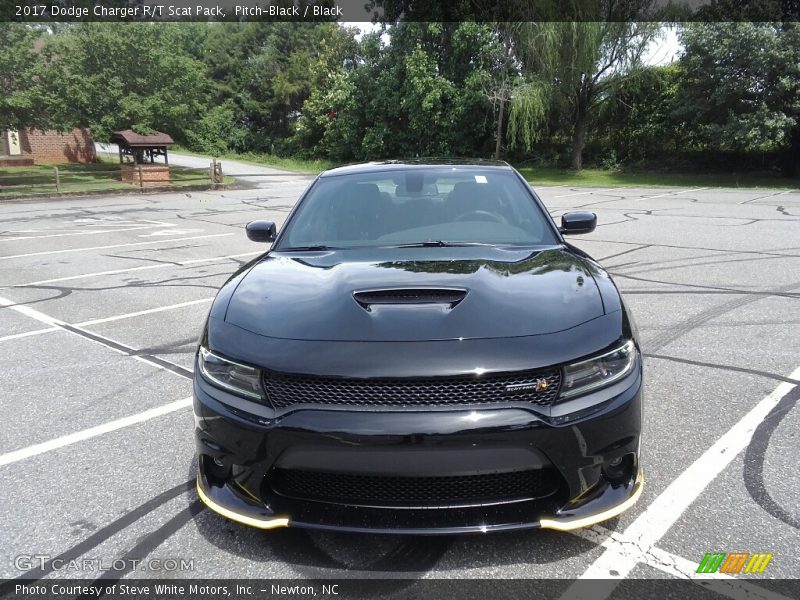 Pitch-Black / Black 2017 Dodge Charger R/T Scat Pack