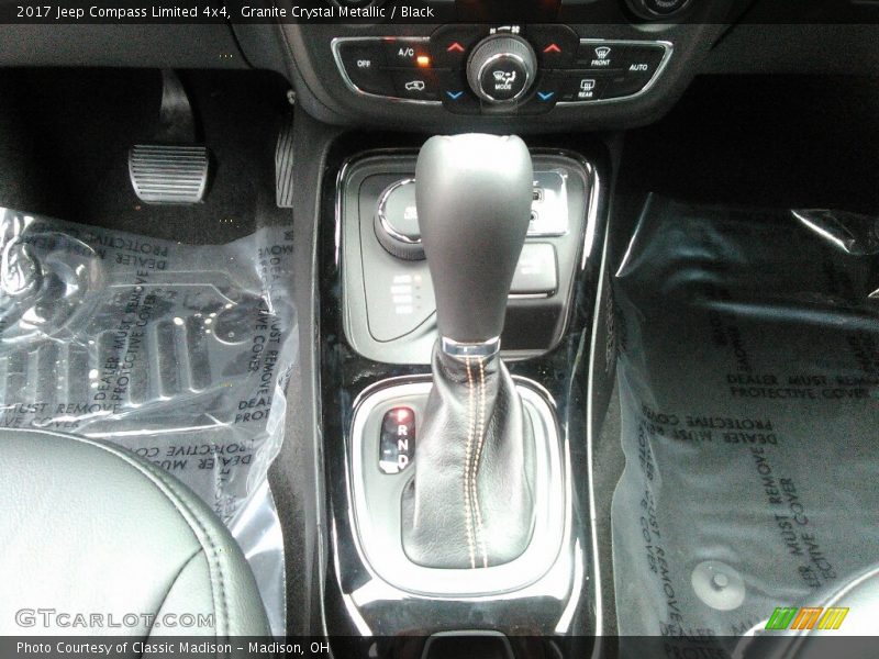 Granite Crystal Metallic / Black 2017 Jeep Compass Limited 4x4