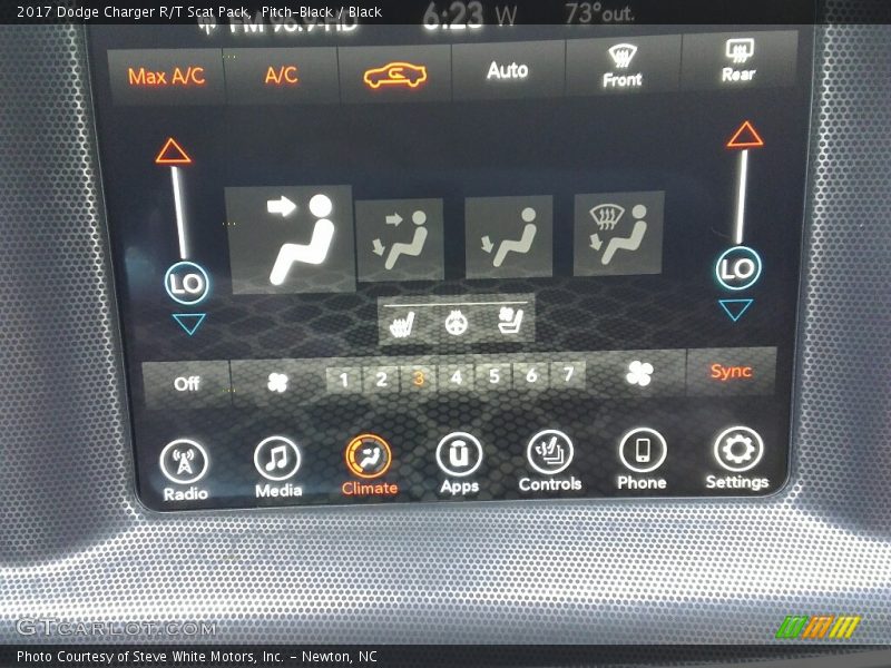 Pitch-Black / Black 2017 Dodge Charger R/T Scat Pack