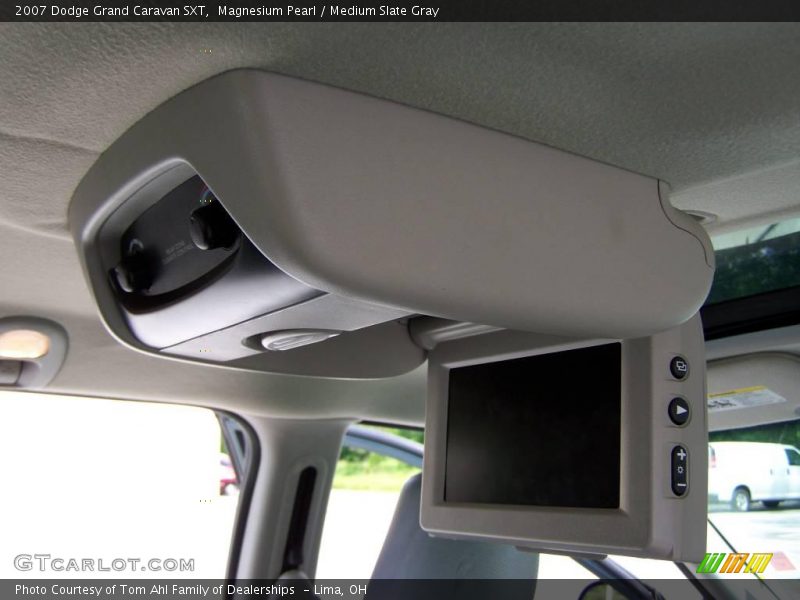 Magnesium Pearl / Medium Slate Gray 2007 Dodge Grand Caravan SXT